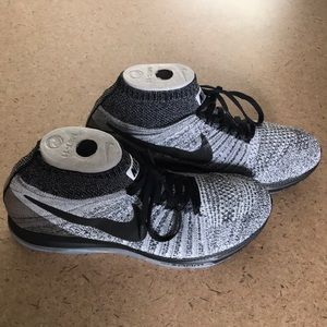 Nike Zoom All Out Flyknit Size 10
